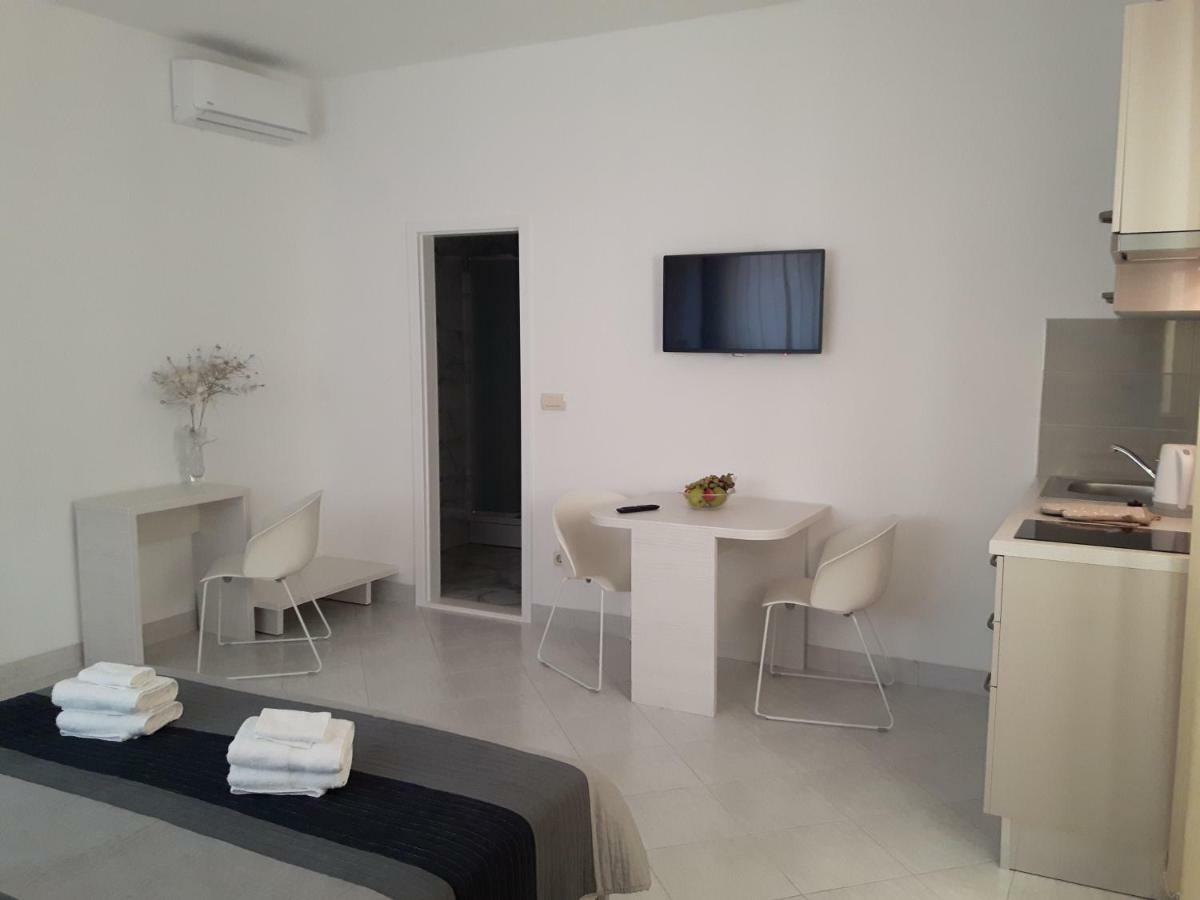 Apartments Nika Трогир Экстерьер фото